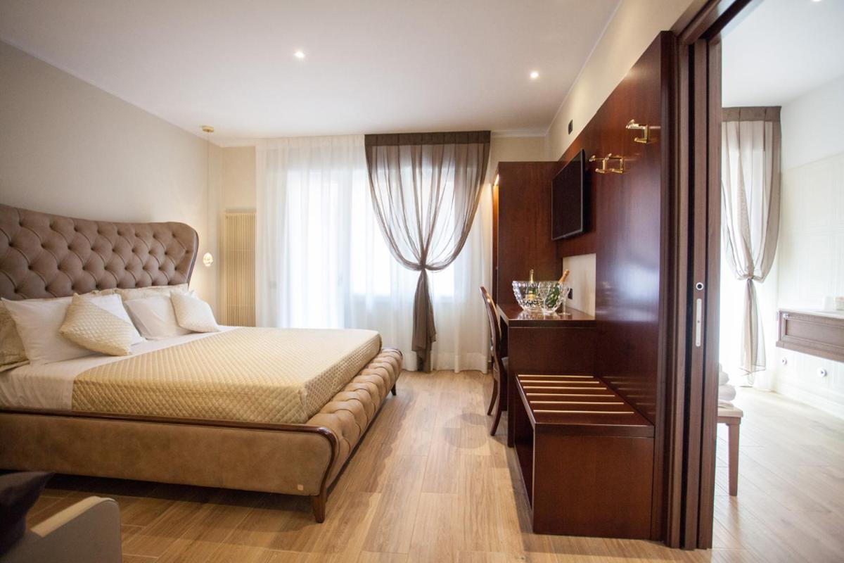 Casa Di Lucia Bed & Breakfast